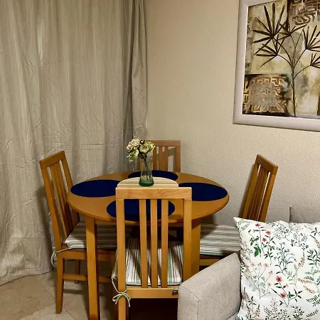 205 Apartamento *