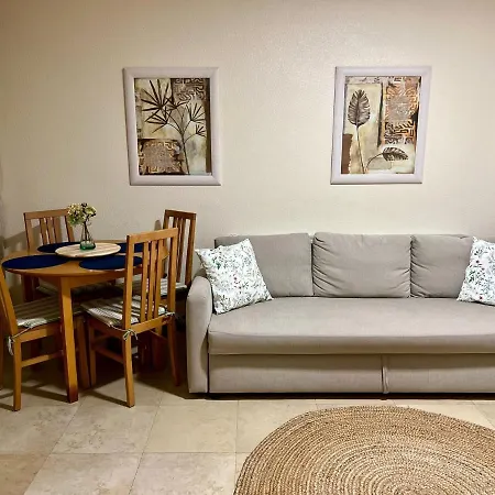 205 * Vilamoura